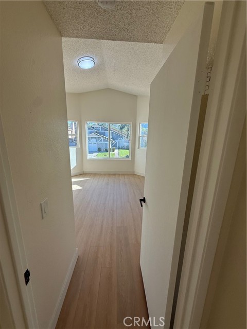 Detail Gallery Image 28 of 41 For 172 E Manchester, San Bernardino,  CA 92408 - 6 Beds | 3 Baths