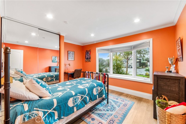 Detail Gallery Image 47 of 61 For 5522 Mossvale Cir, Huntington Beach,  CA 92649 - 4 Beds | 3 Baths