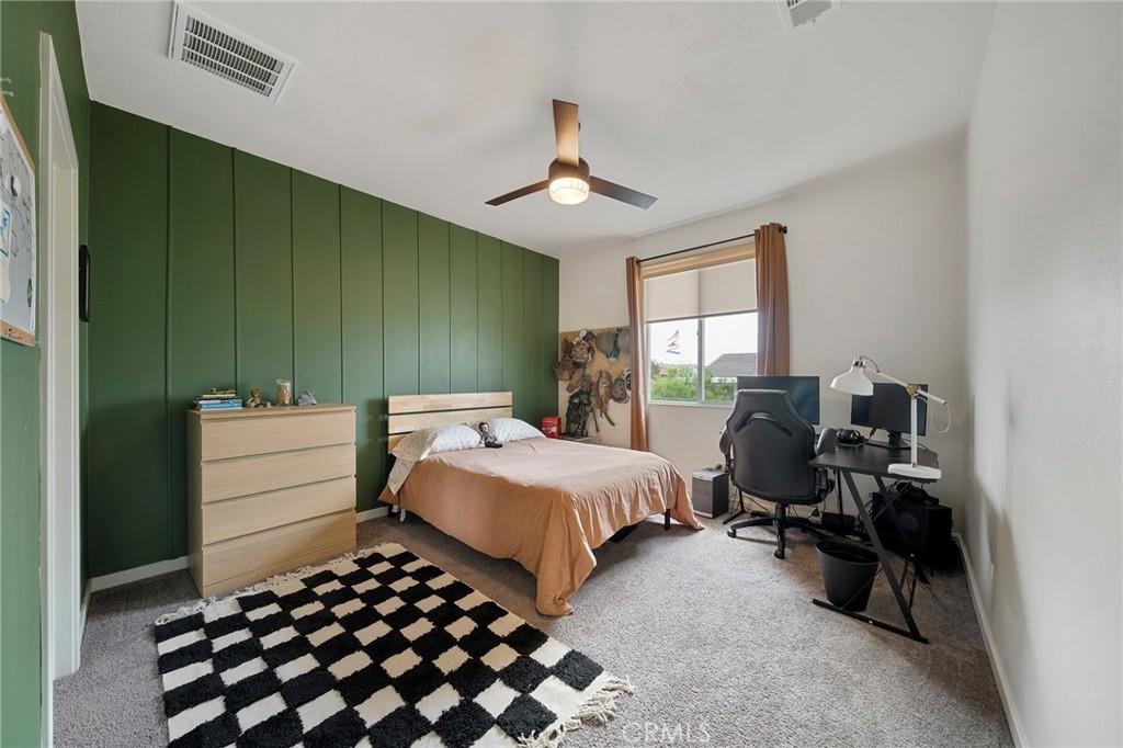 https://media.crmls.org/medias/73851a55-cba3-48ba-bf0a-20bf39804487.jpg?preset=X-Large