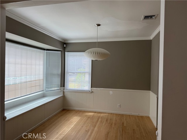 Detail Gallery Image 8 of 23 For 8929 Rathburn Ave, Northridge,  CA 91325 - 3 Beds | 2 Baths