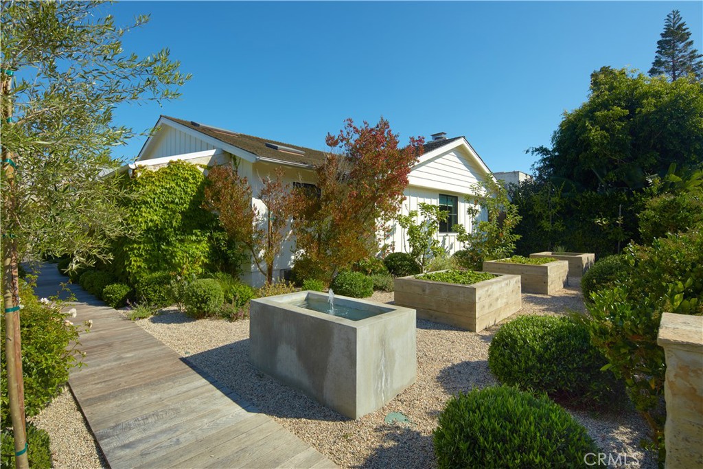 738697c8 C27c 483e 9743 F2931b89b541