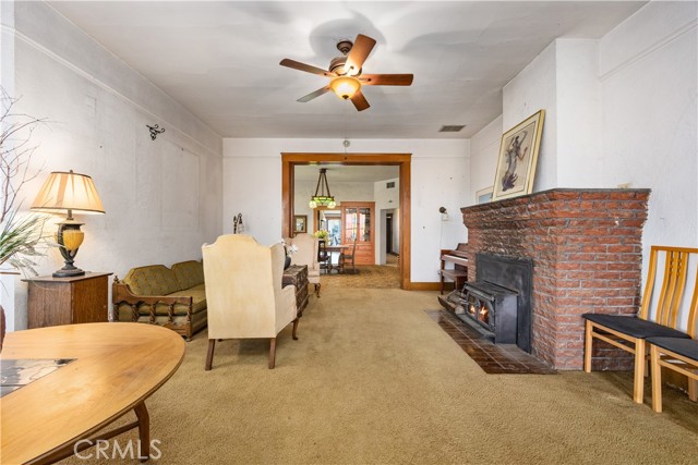Image 9 of 39 For 14331 Fargo Avenue