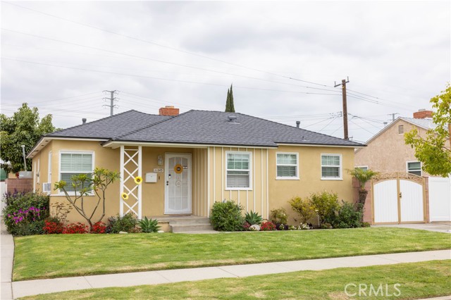 11243 Muller St, Downey, CA 90241