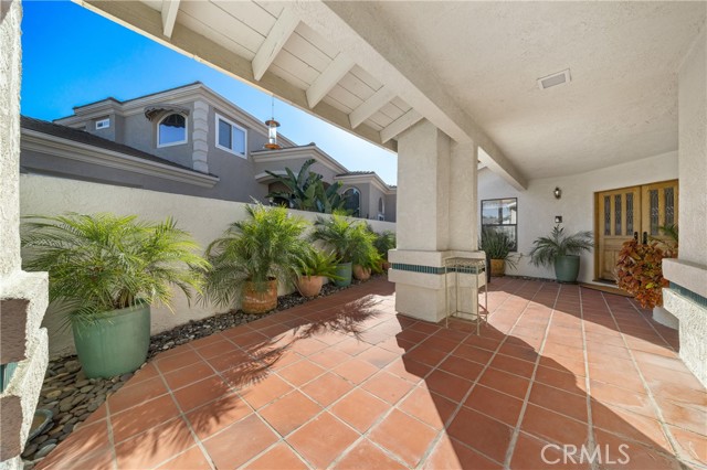 Detail Gallery Image 5 of 75 For 30181 Swan Point, Canyon Lake,  CA 92587 - 4 Beds | 3/1 Baths