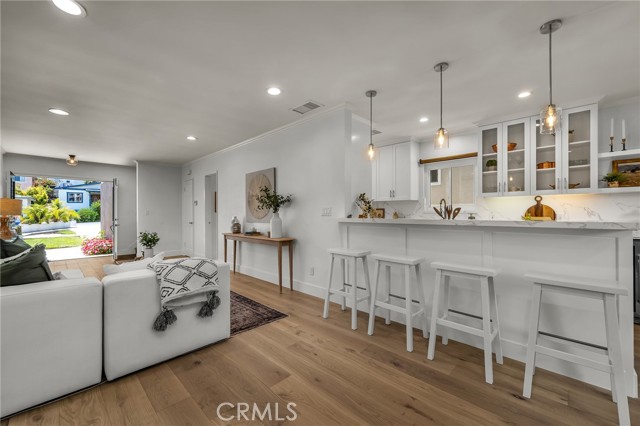 1613 Armour Lane, Redondo Beach, California 90278, 3 Bedrooms Bedrooms, ,1 BathroomBathrooms,Residential,For Sale,Armour,SB26086137