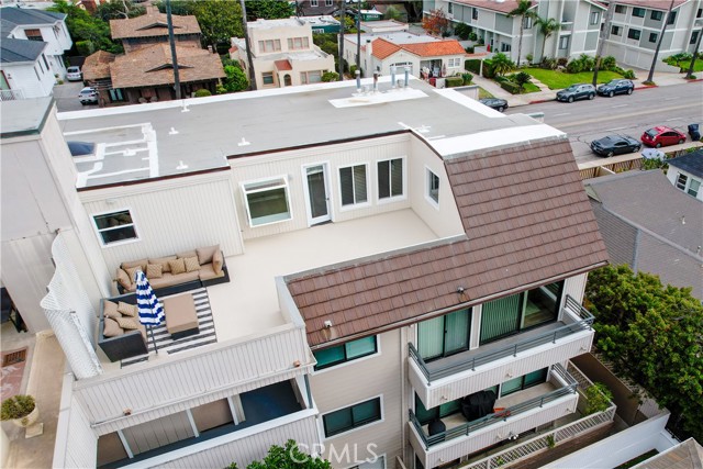 Rooftop with deck view