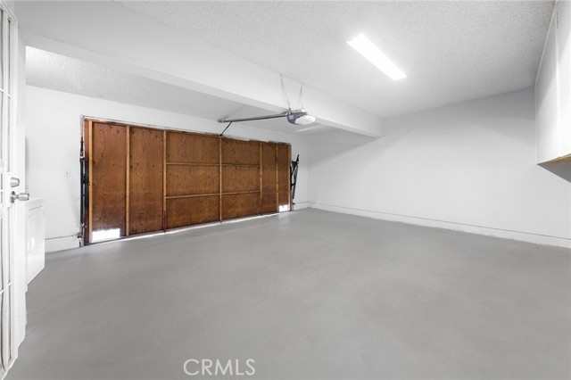 321 N Lincoln Avenue, Monterey Park CA: https://media.crmls.org/medias/738b52c8-9fe1-44c0-a6bd-5451f581cd46.jpg
