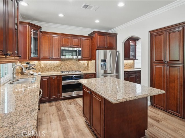 Detail Gallery Image 23 of 55 For 27718 Heartwood Ct, Valencia,  CA 91354 - 3 Beds | 3 Baths