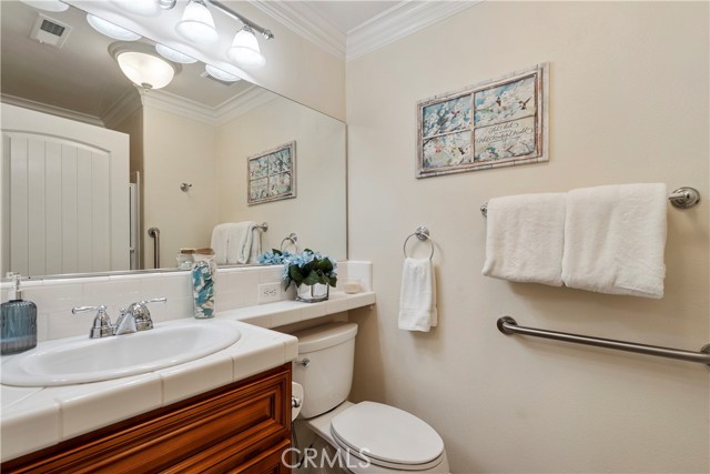 Detail Gallery Image 15 of 30 For 248 S Vecino Ave, Glendora,  CA 91741 - 3 Beds | 2 Baths