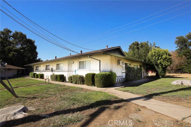 40 Coral Circle, Chico CA: https://media.crmls.org/medias/738c3ed2-c3c3-4e2e-a584-19bba094daa7.jpg