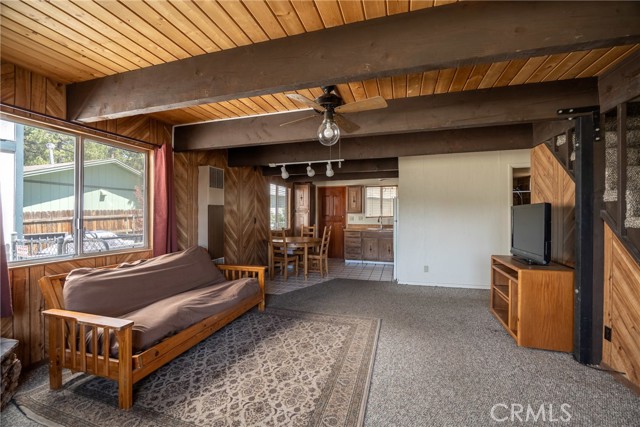 Detail Gallery Image 4 of 28 For 42587 Falcon Ave, Big Bear Lake,  CA 92315 - 2 Beds | 2 Baths