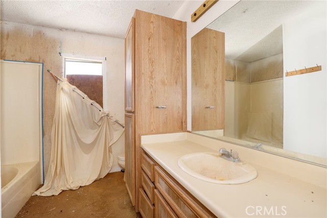 Detail Gallery Image 18 of 24 For 50206 230th St, Lancaster,  CA 93536 - 3 Beds | 2 Baths