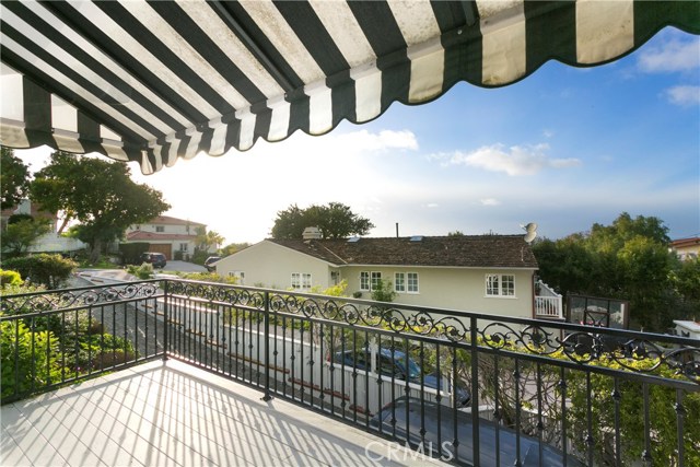1908 Dalton Road, Palos Verdes Estates, California 90274, 3 Bedrooms Bedrooms, ,2 BathroomsBathrooms,Residential,Sold,Dalton,SB17003637