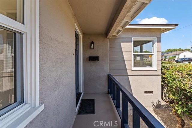 749 S 2nd Avenue, Covina CA: https://media.crmls.org/medias/738eebf9-703a-43f1-a8b1-769441fc6b2a.jpg