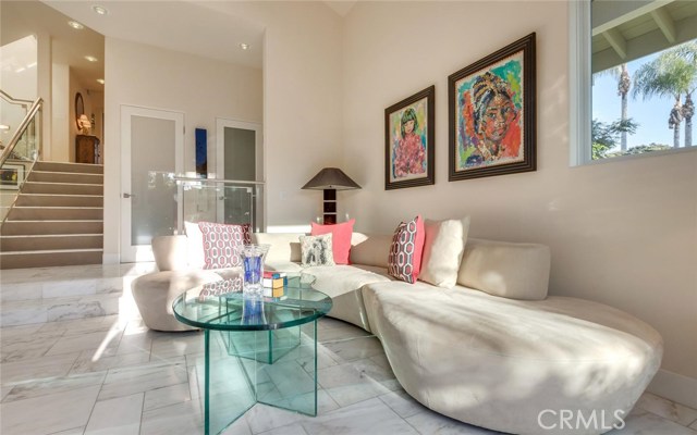 1 Tiburon Court, Manhattan Beach, California 90266, 3 Bedrooms Bedrooms, ,Residential,Sold,Tiburon,SB17005932