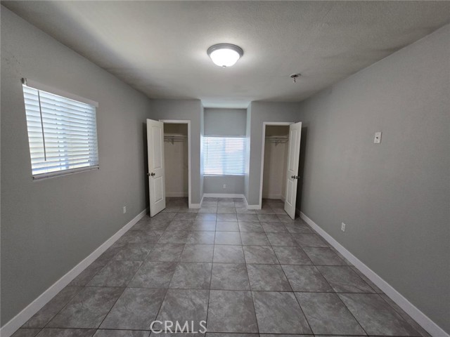 Detail Gallery Image 11 of 18 For 8844 Emerald (Rear Unit) Ave, Fontana,  CA 92335 - 2 Beds | 1 Baths