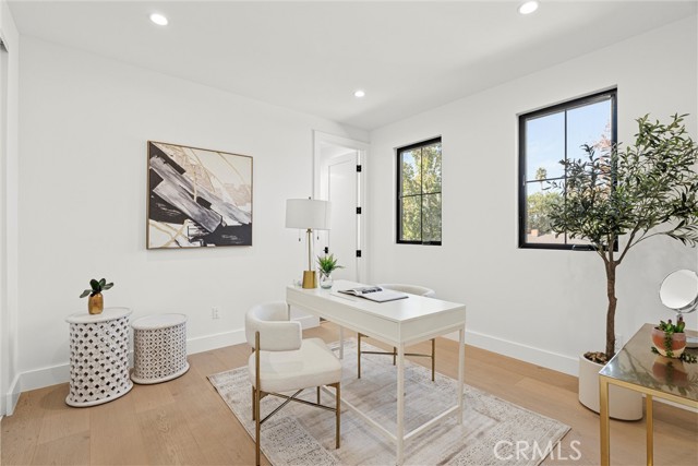 Detail Gallery Image 40 of 51 For 5258 Lemona Ave, Sherman Oaks,  CA 91411 - 4 Beds | 5 Baths