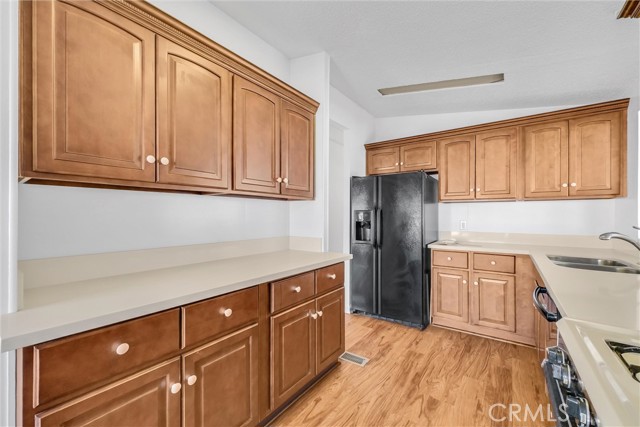 Detail Gallery Image 11 of 40 For 1010 Terrace #17,  San Bernardino,  CA 92410 - 2 Beds | 2 Baths