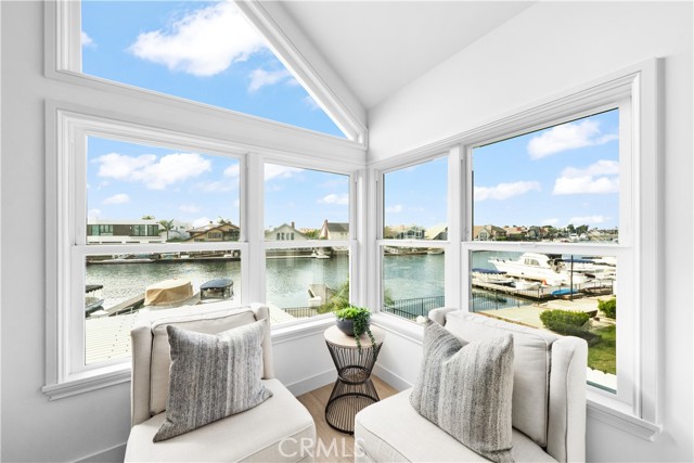 Detail Gallery Image 17 of 61 For 16214 Bimini, Huntington Beach,  CA 92649 - 5 Beds | 3 Baths