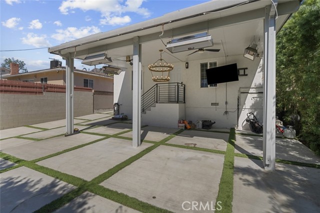 10341 Mcclemont Avenue, Tujunga CA: https://media.crmls.org/medias/73922a2e-b671-4abf-8857-d32af42929b2.jpg