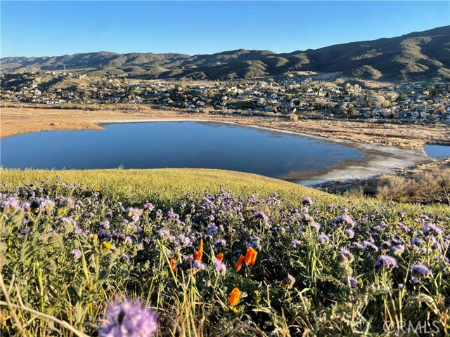 Elizabeth Lake