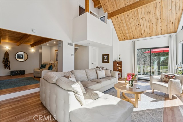 Detail Gallery Image 32 of 57 For 113 Brentwood, Lake Arrowhead,  CA 92352 - 6 Beds | 5/1 Baths