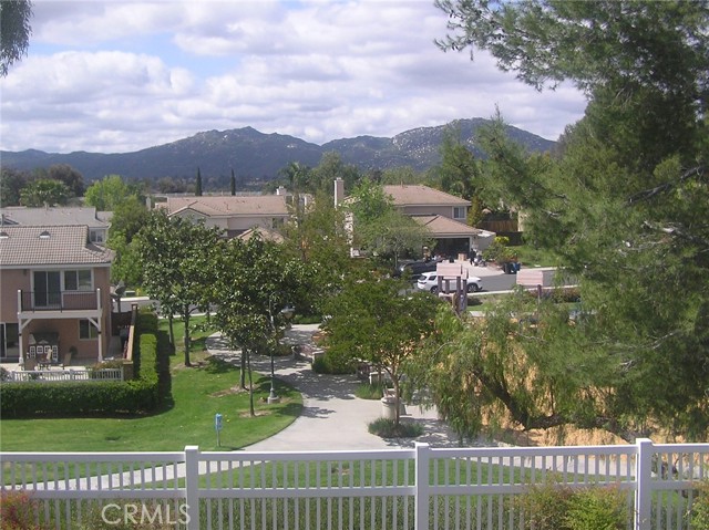 32921 Adelante Street, Temecula CA: https://media.crmls.org/medias/7393a132-d3ea-4ae6-8eca-61a70f481fb8.jpg