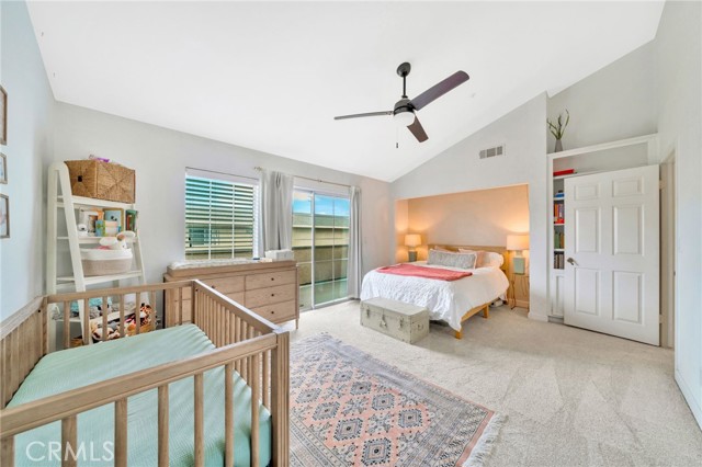 17601 Newland Street, Huntington Beach CA: https://media.crmls.org/medias/7393d3d8-bfbe-4e01-bc08-679a0ad7a302.jpg
