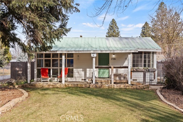 Detail Gallery Image 3 of 27 For 2381 E Main, Quincy,  CA 95971 - 2 Beds | 1 Baths