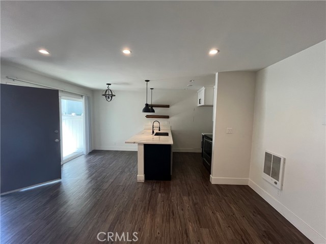 3649 Emerald Street, Torrance CA: https://media.crmls.org/medias/7395643e-fcad-4b76-8f49-ef557c4e63dd.jpg