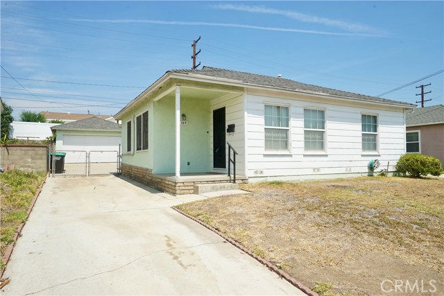 369 E Andrix Street, Monterey Park CA: https://media.crmls.org/medias/73958180-ffc2-4441-ac27-5c651f7de3d3.jpg