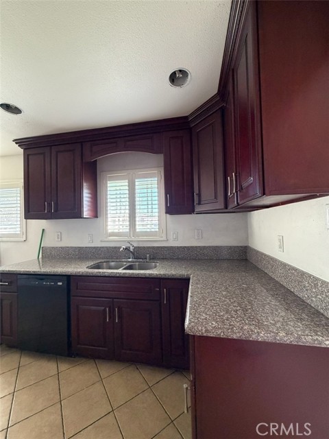 Detail Gallery Image 36 of 57 For 7233 Hayes, Buena Park,  CA 90620 - 4 Beds | 2 Baths