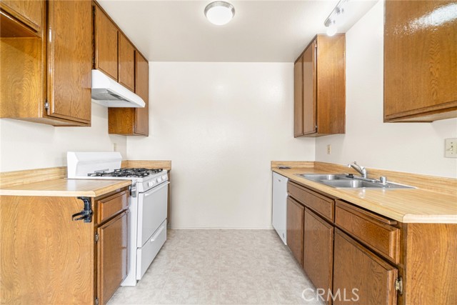 Detail Gallery Image 14 of 23 For 17128 S Dalton Ave, Gardena,  CA 90247 - – Beds | – Baths