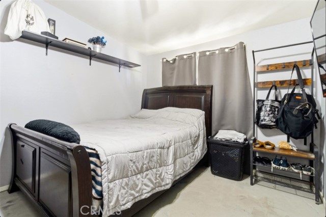 Detail Gallery Image 29 of 39 For 19449 Chamisal, Adelanto,  CA 92301 - 4 Beds | 2 Baths