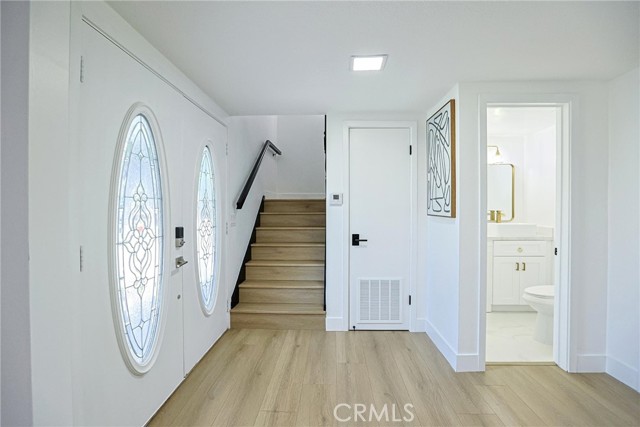 Detail Gallery Image 18 of 40 For 2102 Mignon, Placentia,  CA 92870 - 5 Beds | 2/1 Baths