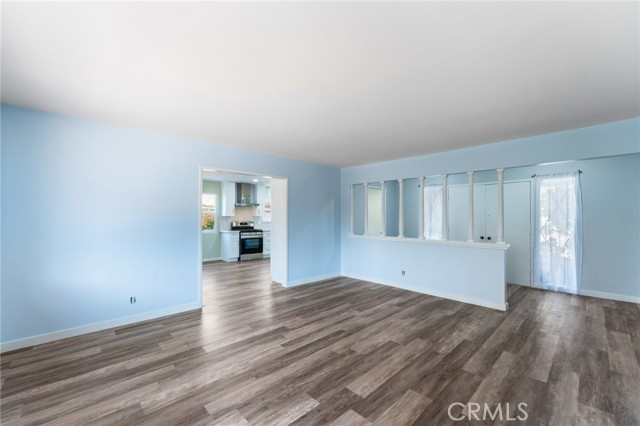 Detail Gallery Image 10 of 23 For 2706 E Athens Ave, Orange,  CA 92867 - 4 Beds | 2 Baths