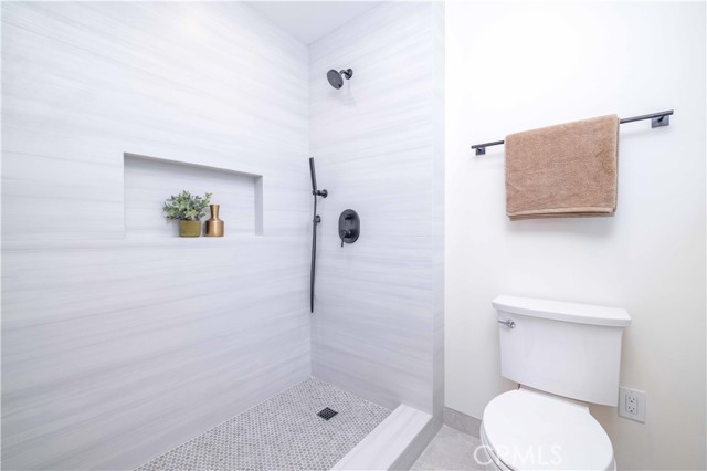 Detail Gallery Image 20 of 32 For 4378 Georgia St, San Diego,  CA 92103 - 4 Beds | 4/1 Baths