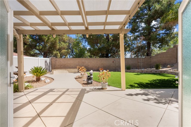19711 Koji Court, Canyon Country CA: https://media.crmls.org/medias/7397a556-6091-4d14-a890-b797bb82b92b.jpg