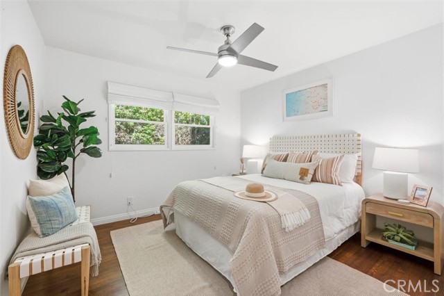 1039 8th Street, Hermosa Beach, California 90254, 2 Bedrooms Bedrooms, 0 ,1 BathroomBathrooms,Residential,For Sale,8th,0,SB26121769