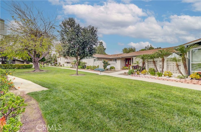 Detail Gallery Image 36 of 53 For 89 Calle Aragon #F,  Laguna Woods,  CA 92637 - 2 Beds | 1 Baths