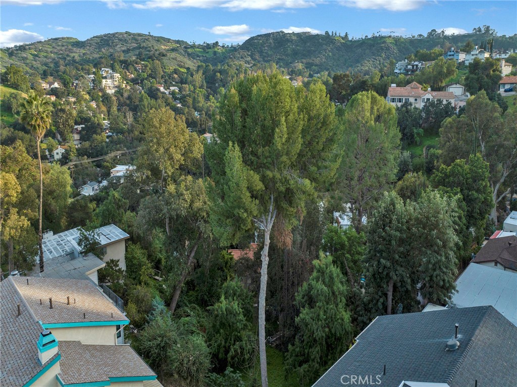 https://media.crmls.org/medias/73980a5e-ca13-411e-9093-4db8d644d221.jpg?preset=X-Large