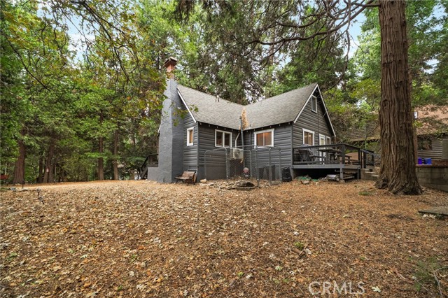 782 W Village, Crestline, CA 92325