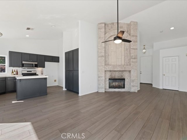 Image 17 of 34 For 874 Kalpesh Drive