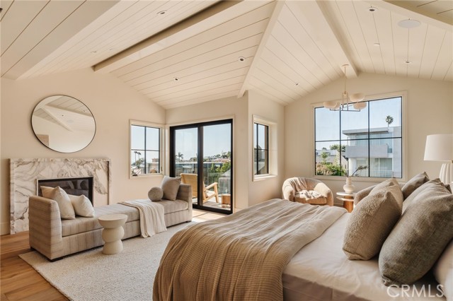 876 5th Street, Manhattan Beach, California 90266, 5 Bedrooms Bedrooms, ,6 BathroomsBathrooms,Residential,For Sale,5th,SB25164993