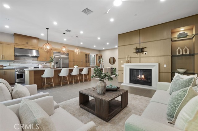 Detail Gallery Image 8 of 62 For 56 Derby, Irvine,  CA 92602 - 4 Beds | 4/1 Baths