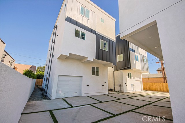 3442 Potomac Avenue, Los Angeles, California 90016, ,Multi-Family,For Sale,Potomac,BB25047888