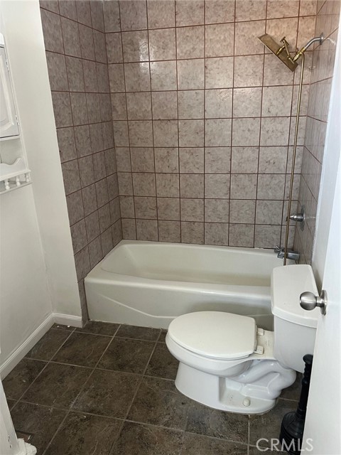 635 Myrtle #2, Glendora CA: https://media.crmls.org/medias/739c043a-20a9-4040-be21-8a624cbe51f4.jpg