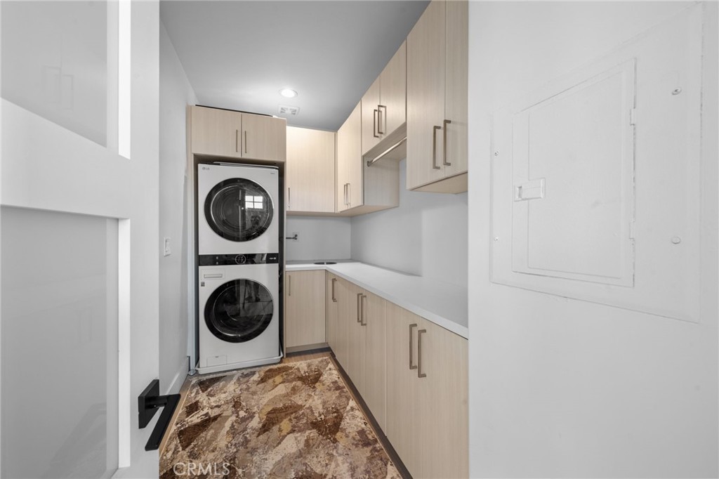 MLS #OC25238020 image #46