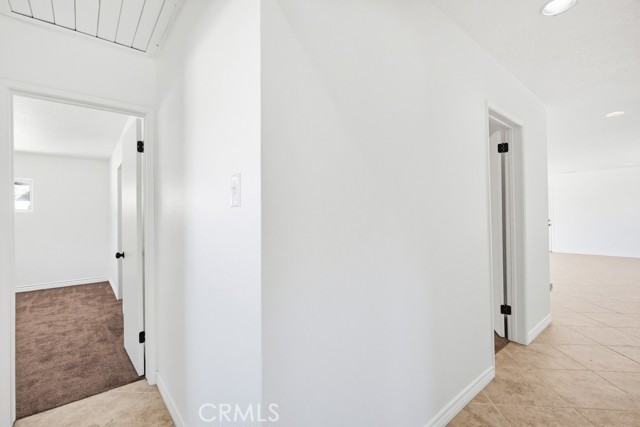 17380 Mockingbird Canyon, Riverside CA: https://media.crmls.org/medias/739d12ca-8f8b-4d48-8cc3-2cb45fc16f17.jpg