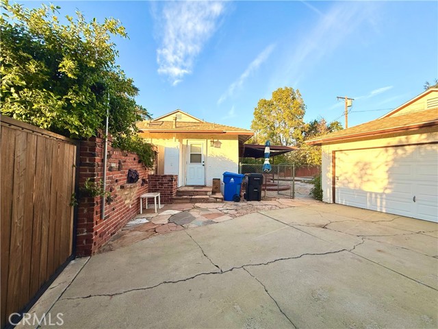 Detail Gallery Image 18 of 19 For 10926 Ruffner Ave, Granada Hills,  CA 91344 - 3 Beds | 1/1 Baths